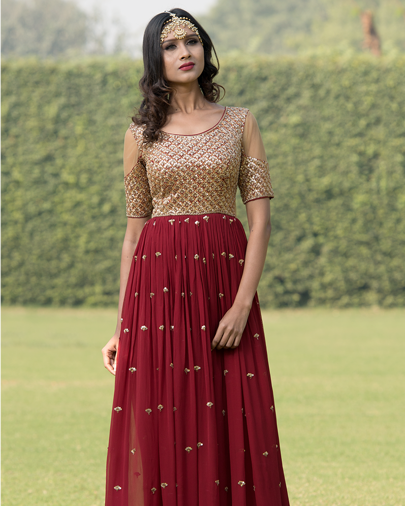 Buy online Golden Coloured A-line Dress from western wear for Women by  Showoff for ₹1099 at 73% off | 2024 Limeroad.com